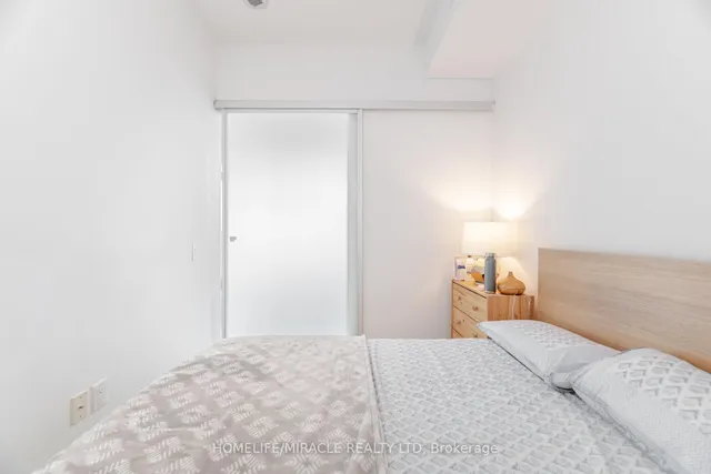 Additional image 18 of 105 The Queensway Ave Unit 2413