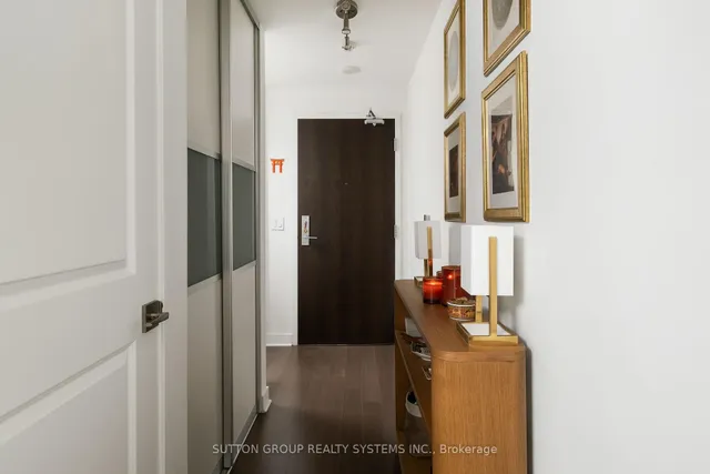 Additional image 21 of 156 Portland St Unit 612