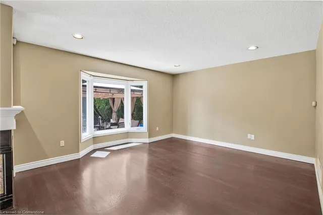 Additional image 24 of 3 Coleman Crt