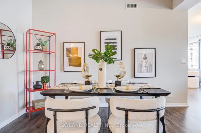 Additional image 7 of 832 Bay St Unit 805