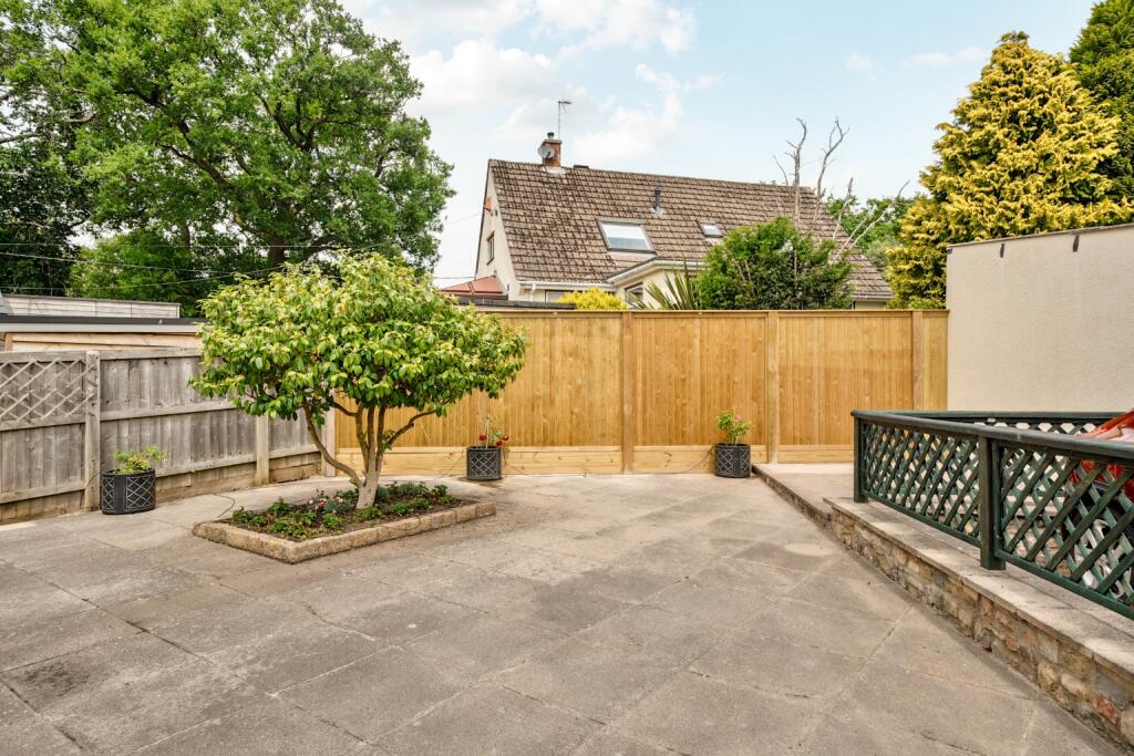 Additional image 19 of Central Wells