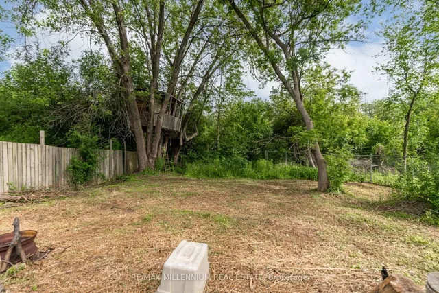 Additional image 22 of 30 Willowlea Dr