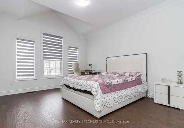 Additional image 30 of 5 Anatolia St