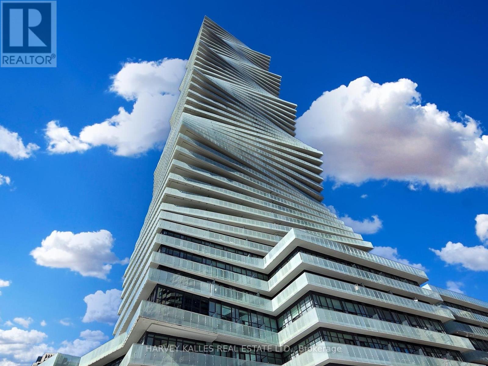 118 - 3883 QUARTZ ROAD|Mississauga (City Centre), Ontario L5B0M4