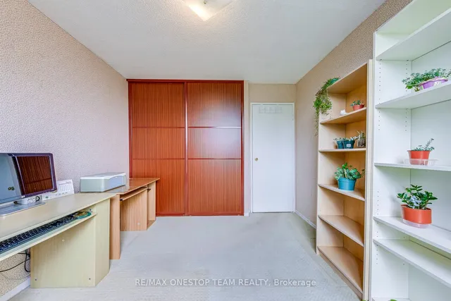 Additional image 19 of 4 Kings Cross Rd Unit 402