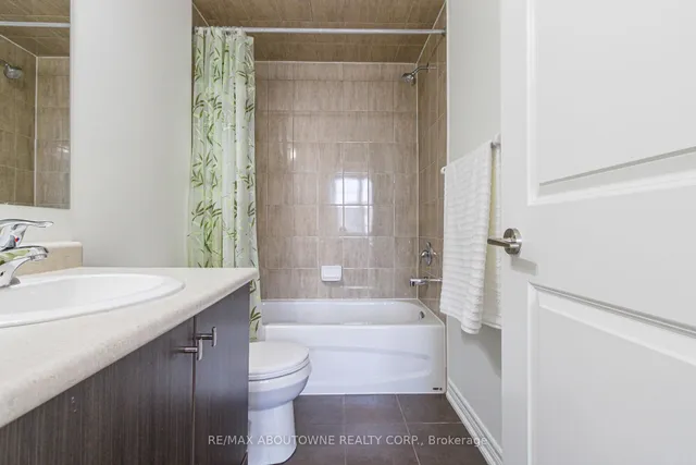 Additional image 15 of 2339 Sawgrass Dr Unit 206