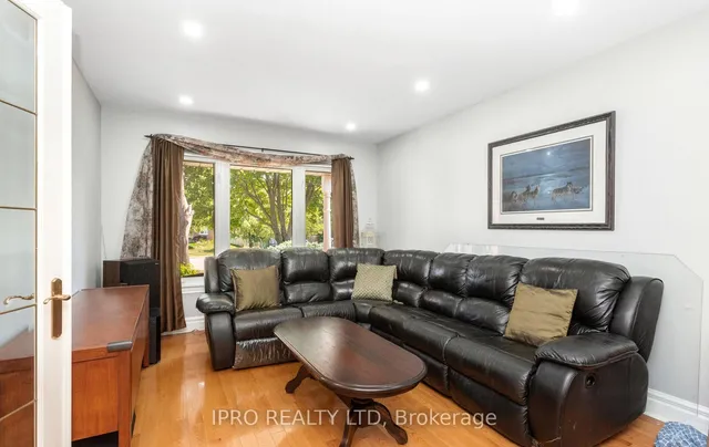 Additional image 5 of 12 Neville Cres