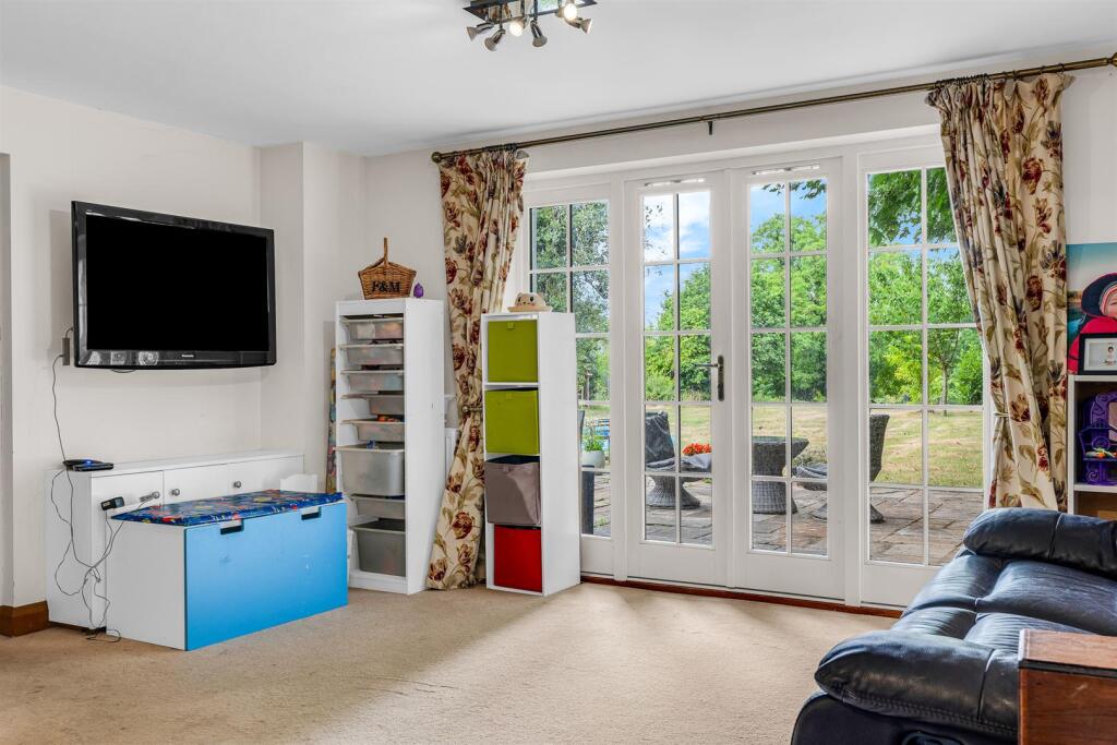 Additional image 11 of Danesbury Park Road, Welwyn