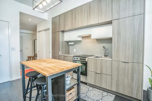 Additional image 18 of 159 Dundas St Unit 403