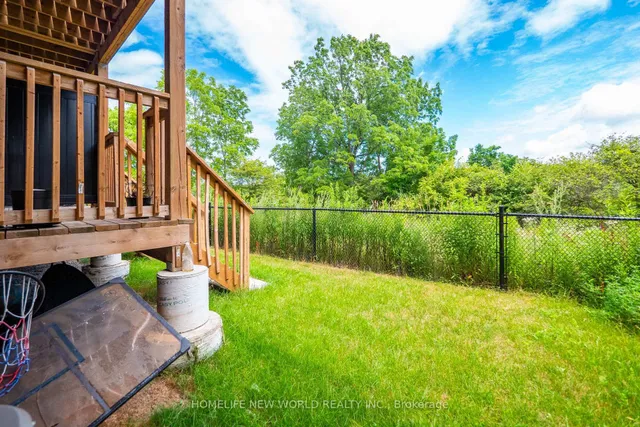 Additional image 27 of 51 Woodstream Dr