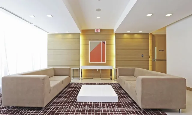 Additional image 33 of 39 Queens Quay Unit 526