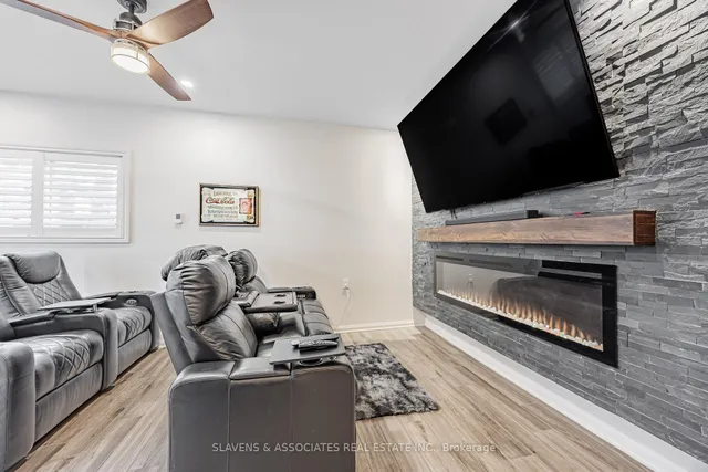 Additional image 43 of 104 Silver Birch Ave