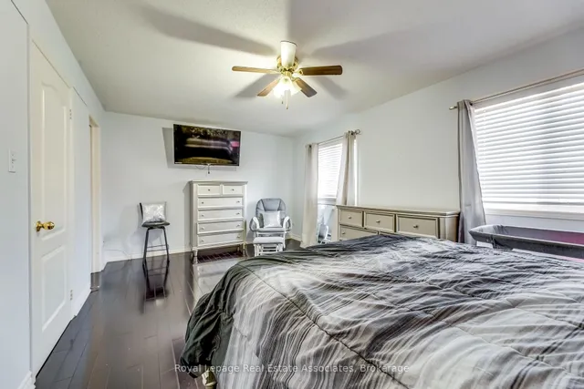 Additional image 20 of 4 Flatfield Way