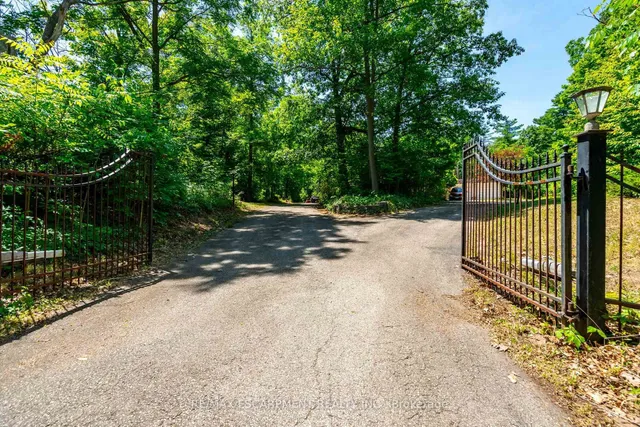 Additional image 4 of 6746 Appleby Line