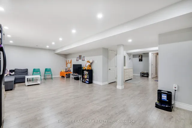 Additional image 44 of 940 Philbrook Dr