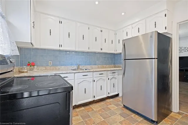 Additional image 13 of 73 West 1st St