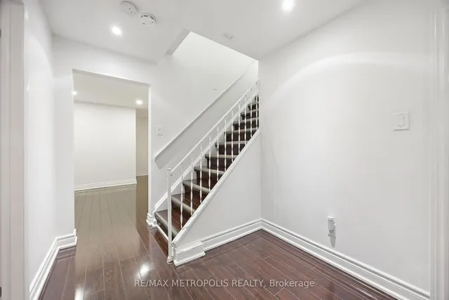 Additional image 19 of 70 Sunderland Cres