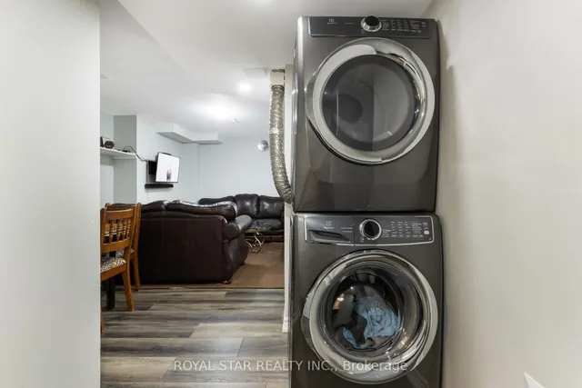 Additional image 46 of 45 Bucksaw St