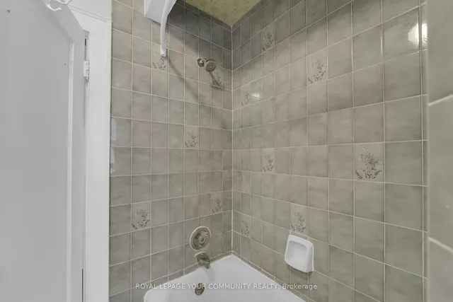 Additional image 30 of 8 Snowdon Ave
