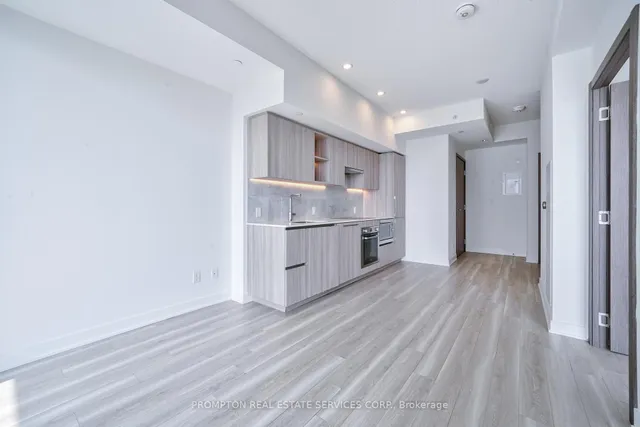Additional image 16 of 17 Bathurst St Unit 3505