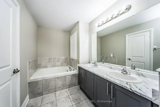 Additional image 33 of 16 Dalbeattie Dr