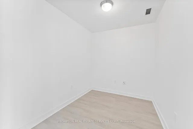 Additional image 23 of 10 Navy Wharf Crt Unit 1101