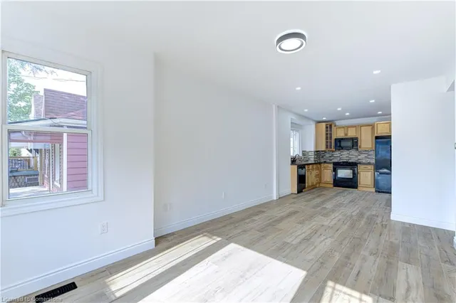 Additional image 13 of 49 Harmony Ave