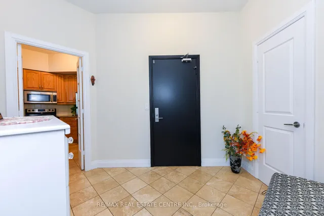 Additional image 4 of 90 Absolute Ave Unit 2605