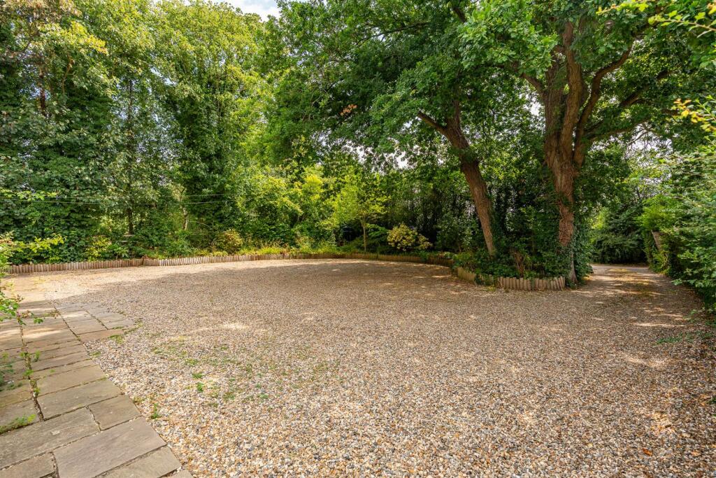 Additional image 29 of Danesbury Park Road, Welwyn