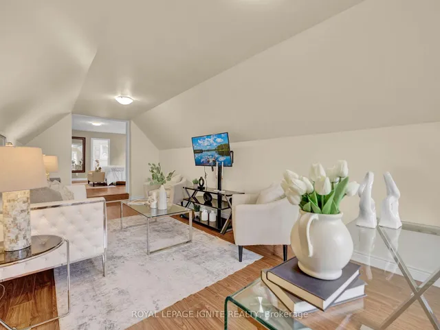 Additional image 48 of 114 Montmorency Dr