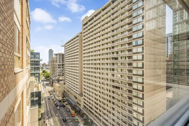 Additional image 23 of 44 Gerrard St Unit 1609