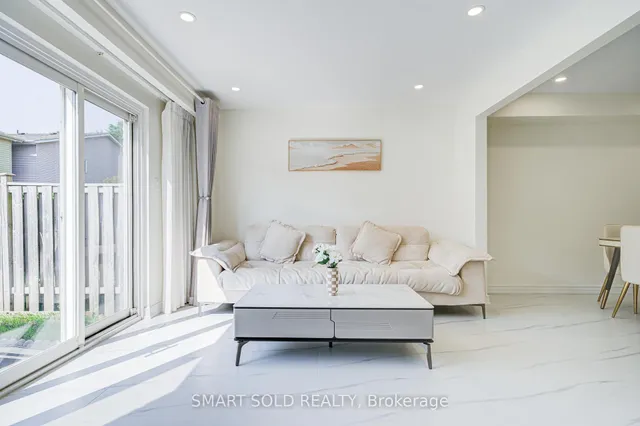 Additional image 17 of 81 Rakewood Cres