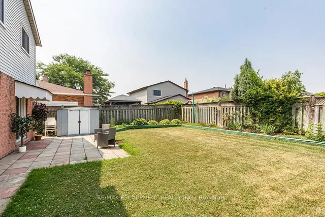 Additional image 23 of 87 Strawberry Dr