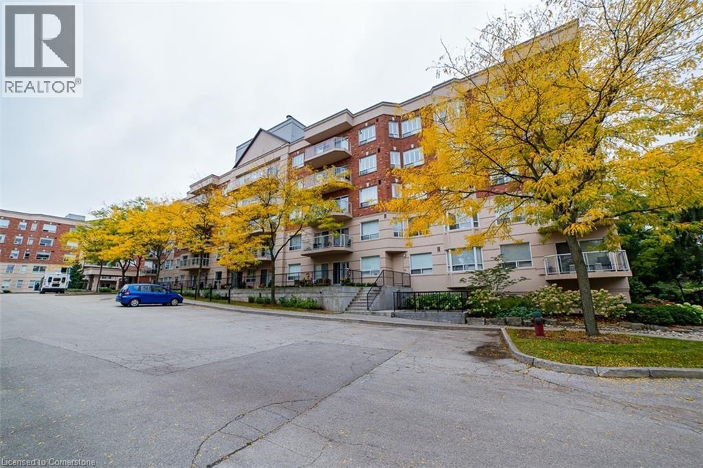 5188 LAKESHORE Road Unit# 104|Burlington, Ontario L7L6P4