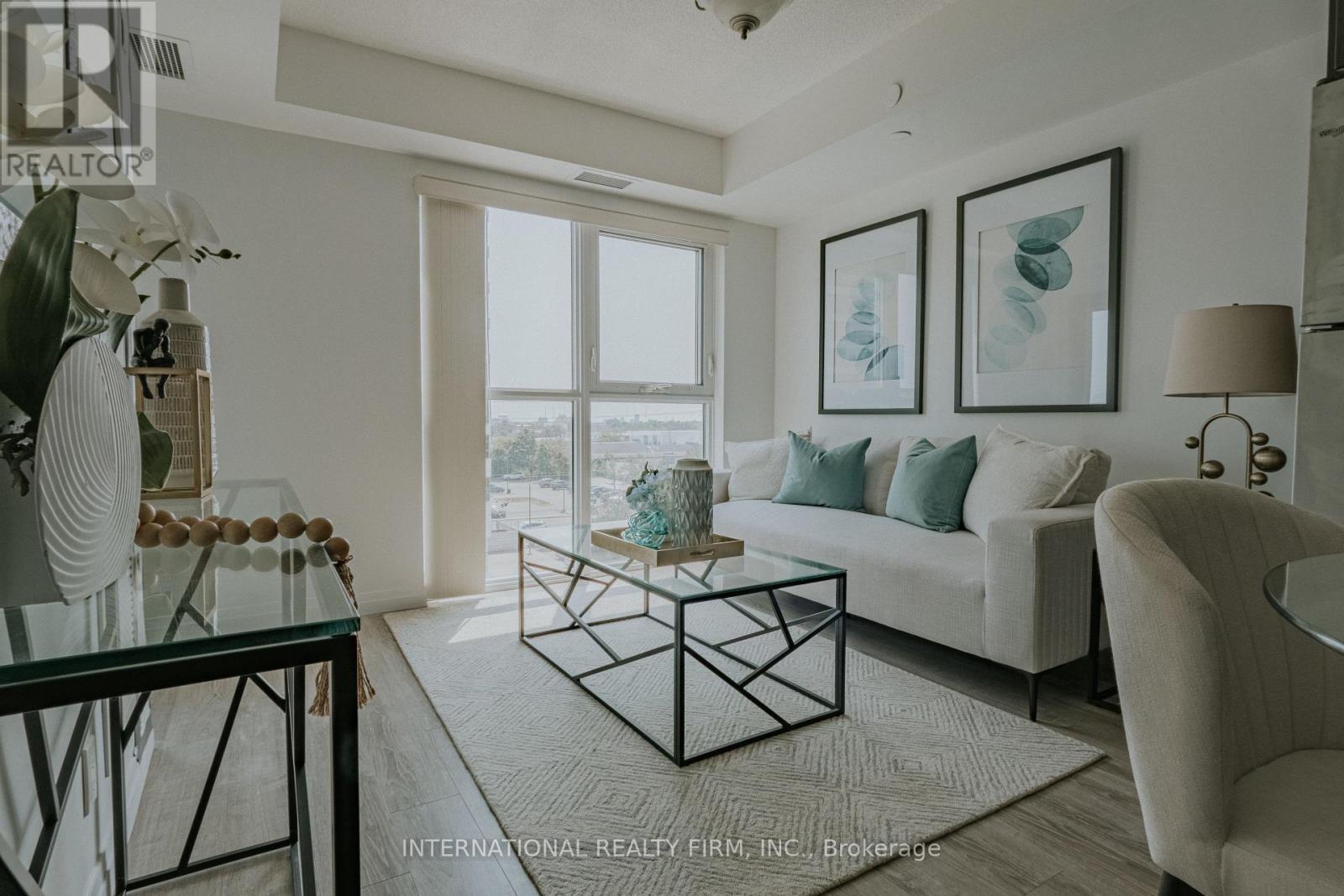 507 - 2152 LAWRENCE AVENUE E|Toronto (Wexford-Maryvale), Ontario M1R0B5