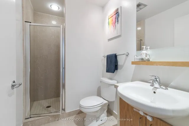 Additional image 40 of 218 Queens Quay Unit 2302