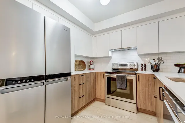 Additional image 20 of 27 Florence Wyle Lane