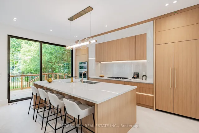 Additional image 24 of 105 Castle Hill Dr