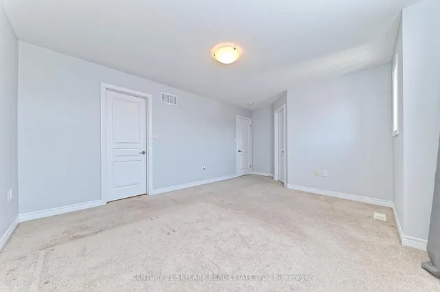 Additional image 21 of 94 Charleswood Cres