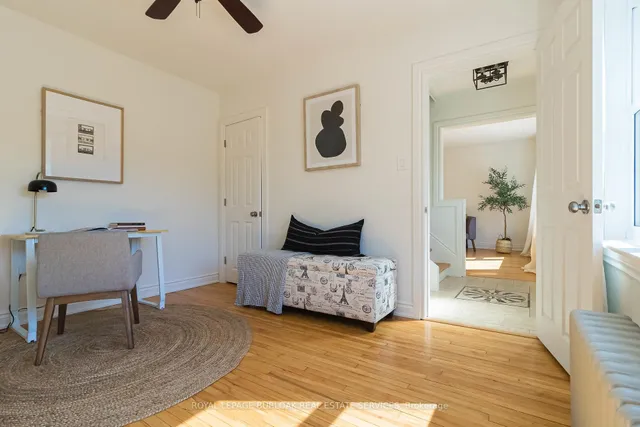 Additional image 4 of 116 1st St