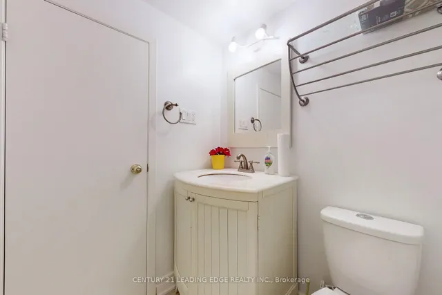 Additional image 43 of 47 Crossbow Cres