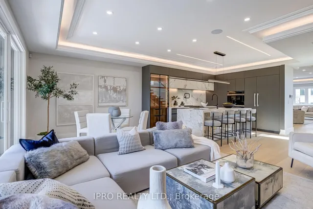 Additional image 16 of 594 Broadway Ave