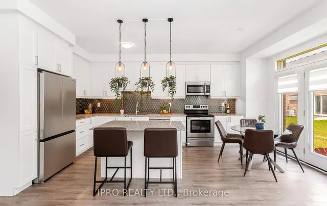 Additional image 19 of 1562 Denison Pl