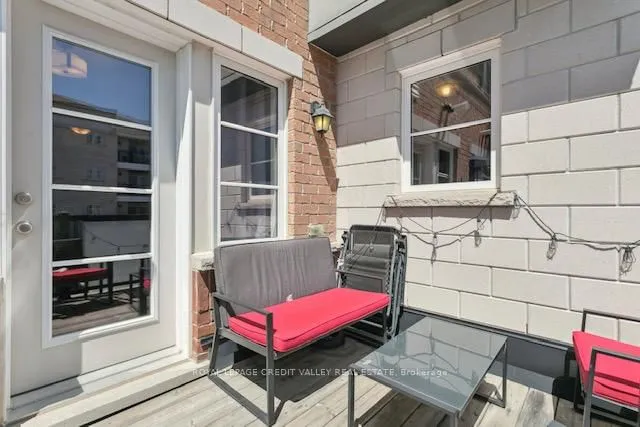 Additional image 33 of 118 Baycliffe Cres