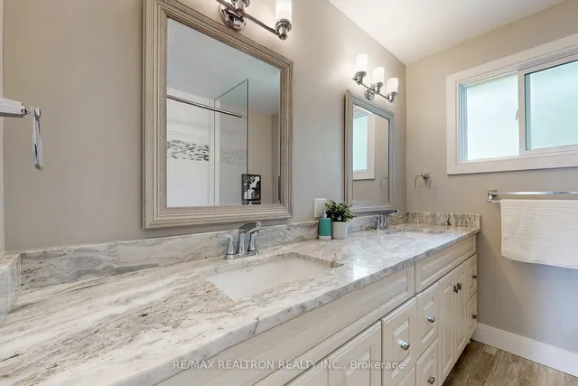 Additional image 30 of 87 Valentine Dr