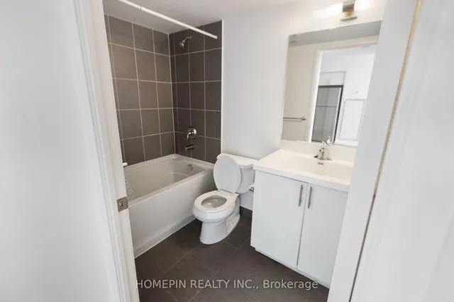 Additional image 7 of 3091 Dufferin St Unit 1101