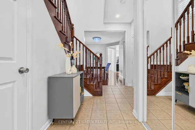 Additional image 3 of 936 Rigo Crossing