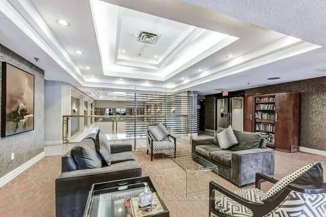 Additional image 29 of 1001 Bay St Unit 2705