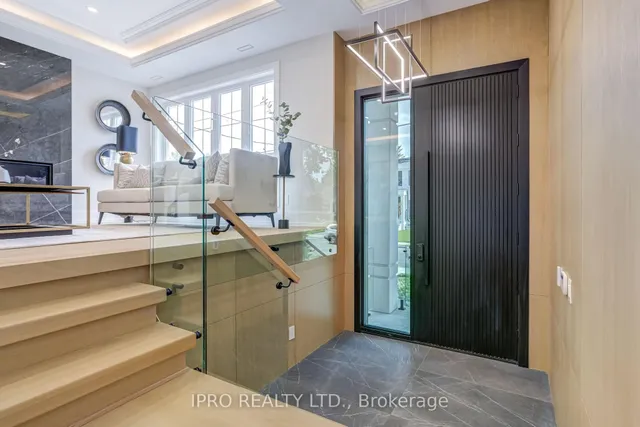 Additional image 2 of 594 Broadway Ave