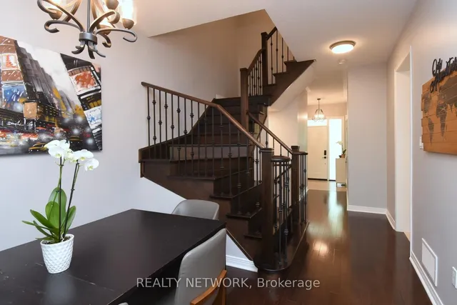 Additional image 4 of 2980 Guire Common